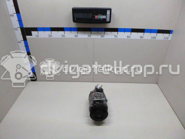 Фото Компрессор системы кондиционирования  LR112584 для Land Rover Range Rover / Discovery {forloop.counter}}