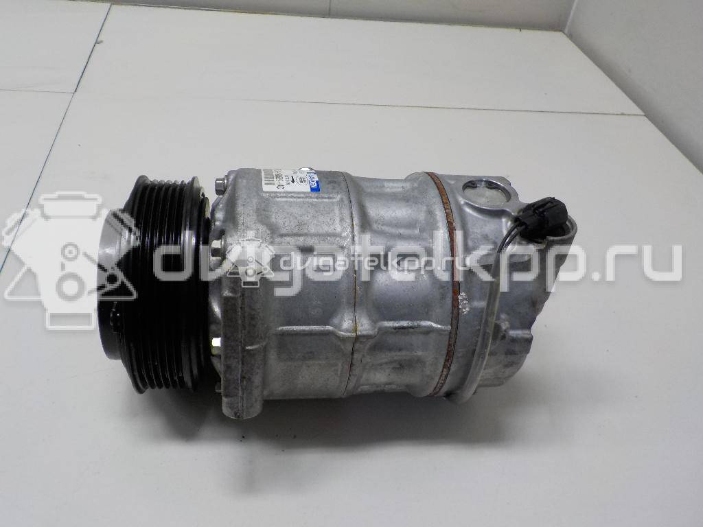 Фото Компрессор системы кондиционирования  LR035760 для land rover Discovery V {forloop.counter}}
