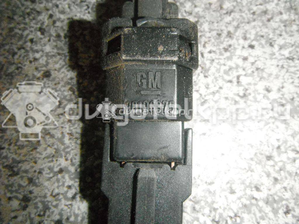 Фото Датчик включения стопсигнала  90196375 для land rover Freelander {forloop.counter}}
