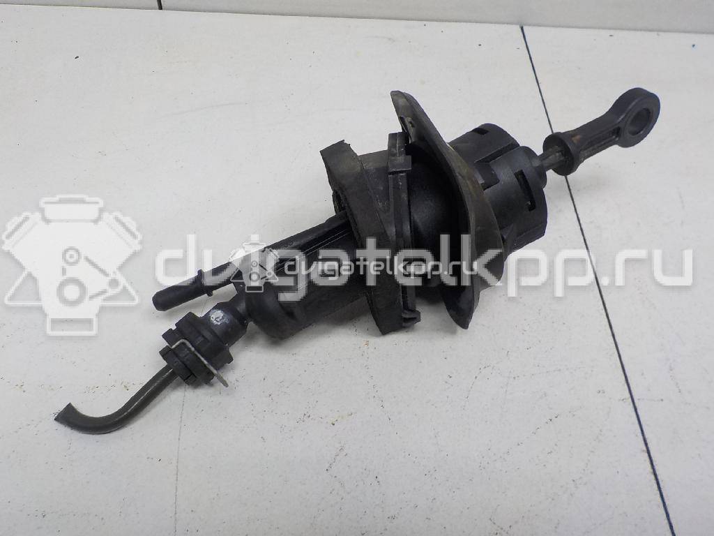 Фото Цилиндр сцепления главный  LR000580 для Land Rover Freelander {forloop.counter}}
