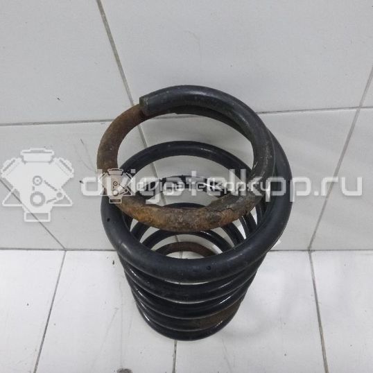 Фото Пружина задняя  LR019982 для Land Rover Freelander