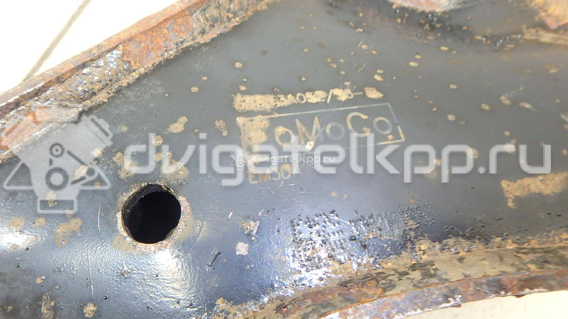 Фото Рычаг передний правый  LR007205 для Land Rover Freelander {forloop.counter}}