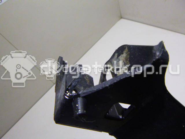 Фото Кронштейн переднего бампера правый  LR002151 для Land Rover Freelander {forloop.counter}}