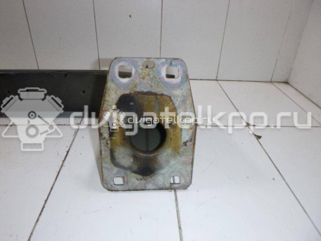 Фото Усилитель переднего бампера  LR005532 для Land Rover Freelander {forloop.counter}}