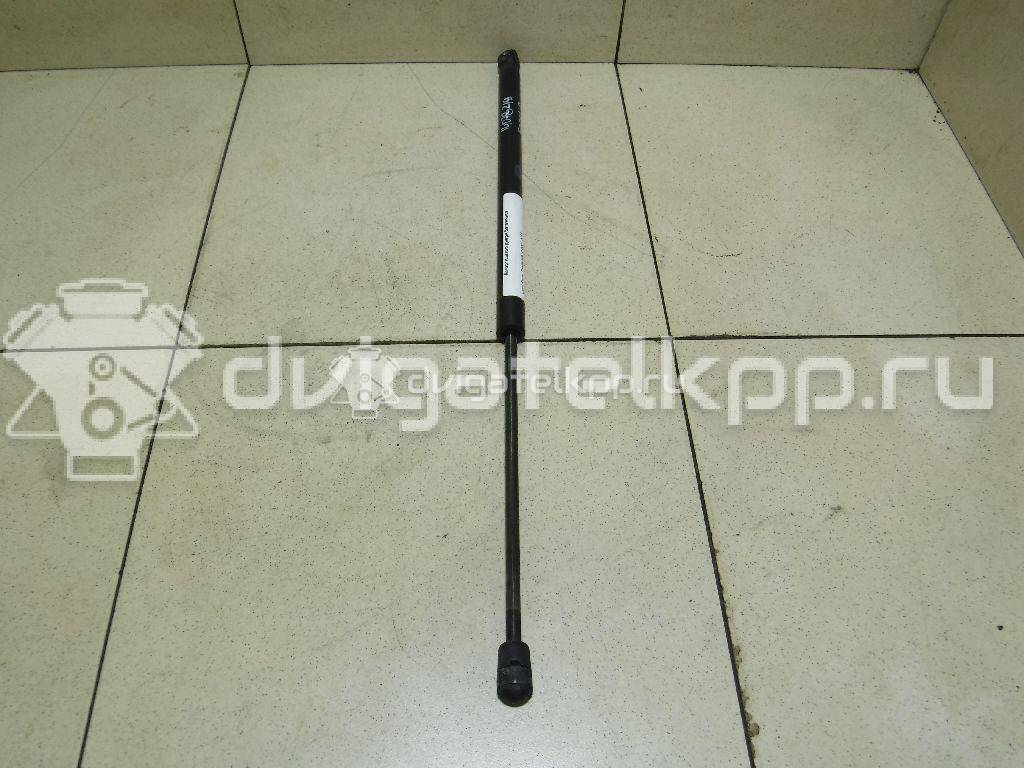 Фото Амортизатор двери багажника  LR002104 для Land Rover Freelander {forloop.counter}}