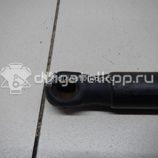 Фото Амортизатор двери багажника  LR002104 для Land Rover Freelander