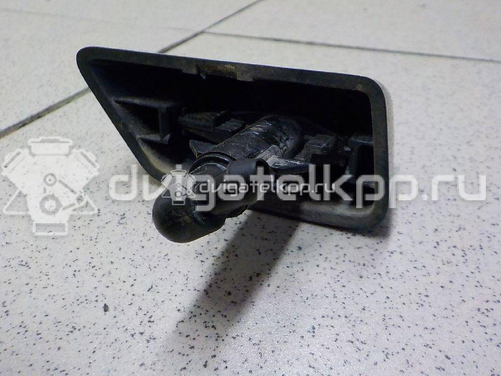 Фото Форсунка омывателя фары  LR003851 для Land Rover Freelander {forloop.counter}}