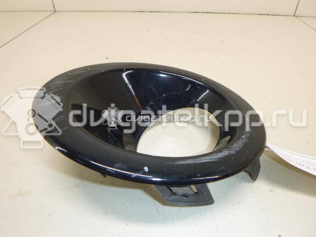 Фото Рамка противотуманной фары правой  LR003870 для Land Rover Freelander {forloop.counter}}