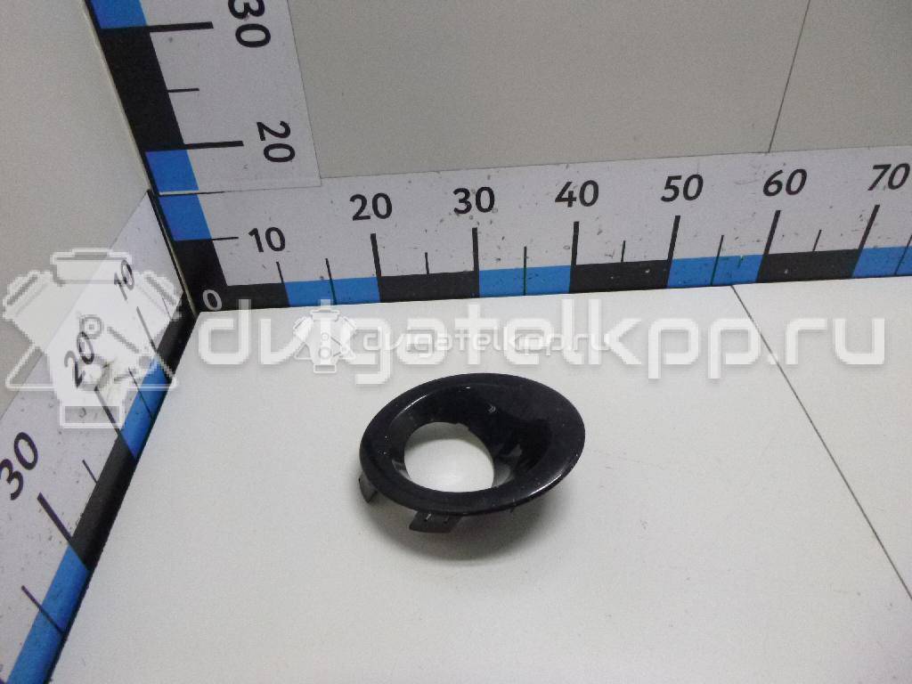 Фото Рамка противотуманной фары правой  LR003870 для Land Rover Freelander {forloop.counter}}