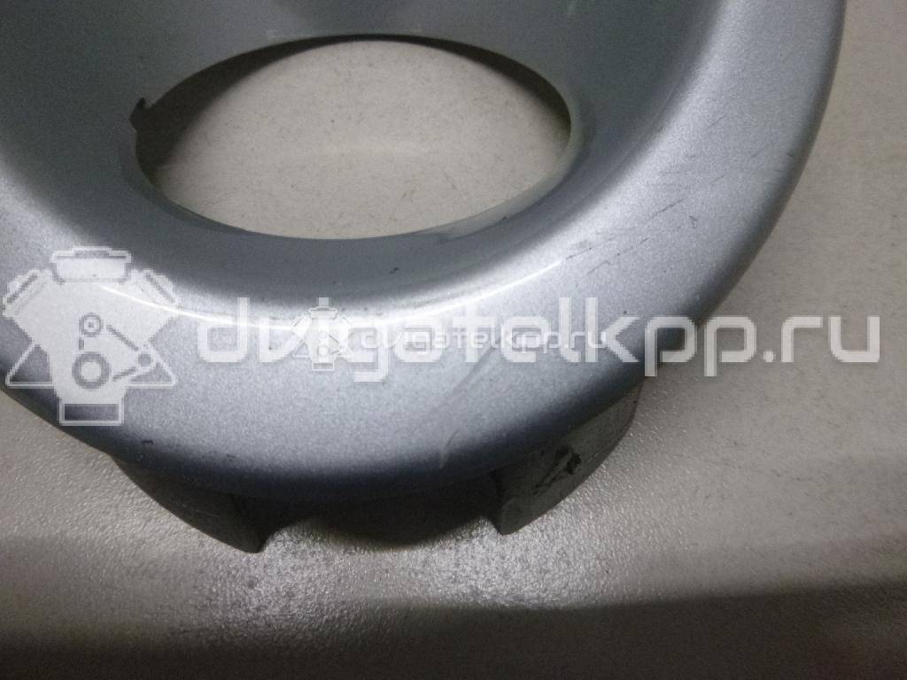 Фото Рамка противотуманной фары правой  LR003870 для Land Rover Freelander {forloop.counter}}