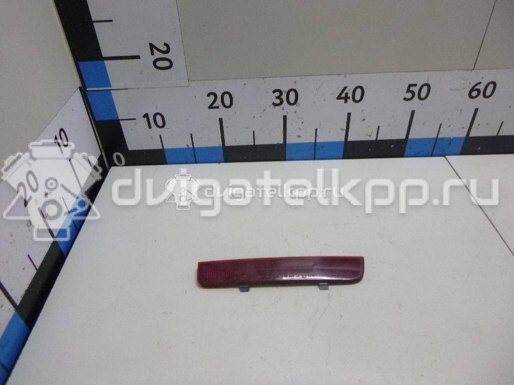Фото Отражатель в бампер задний правый  LR006348 для Land Rover Freelander / Range Rover {forloop.counter}}
