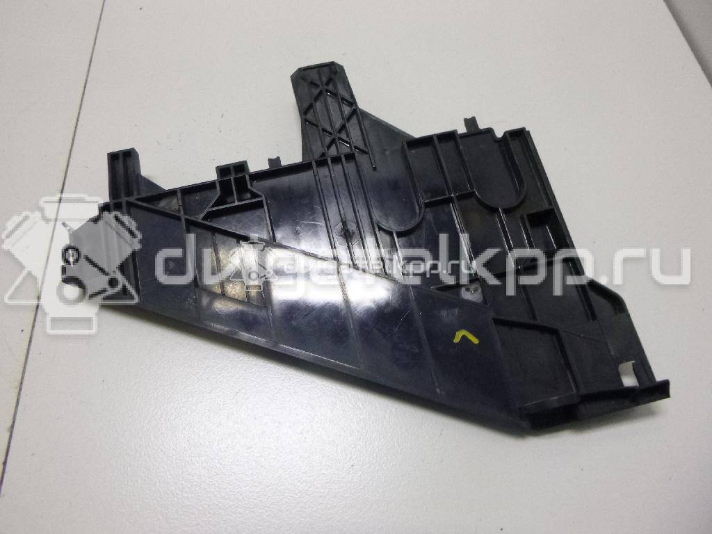 Фото Кронштейн фар левый  LR001542 для Land Rover Freelander {forloop.counter}}