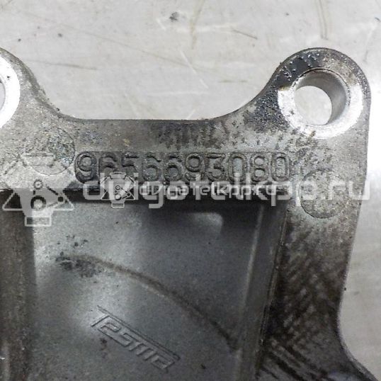 Фото Насос водяной (помпа)  LR001309 для Land Rover Freelander / Range Rover / Discovery