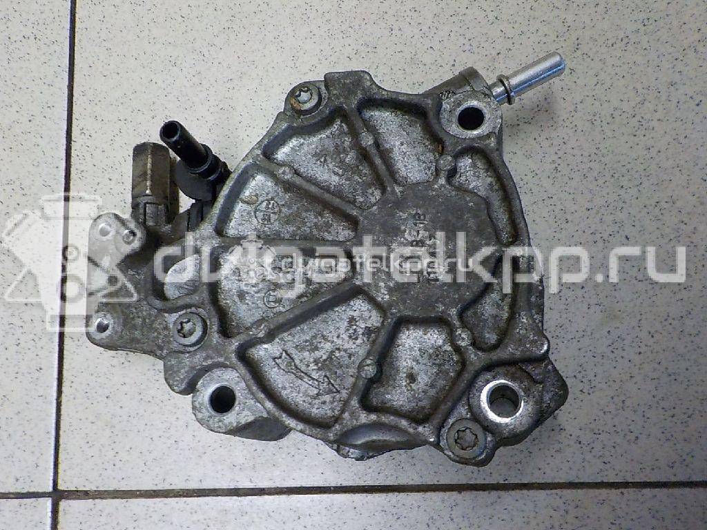 Фото Насос вакуумный  LR037627 для Land Rover Freelander / Range Rover / Discovery {forloop.counter}}