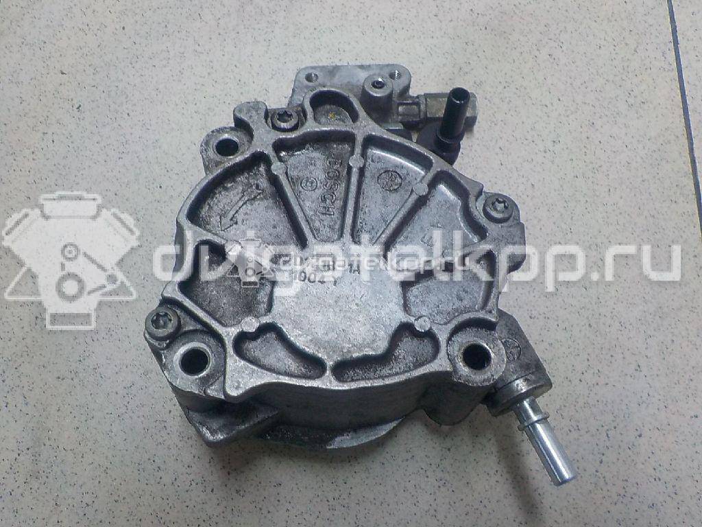 Фото Насос вакуумный  LR037627 для Land Rover Freelander / Range Rover / Discovery {forloop.counter}}