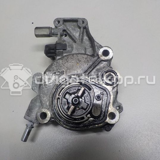 Фото Насос вакуумный  LR025956 для Land Rover Freelander / Range Rover / Discovery