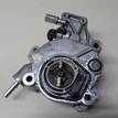 Фото Насос вакуумный  LR025956 для Land Rover Freelander / Range Rover / Discovery {forloop.counter}}