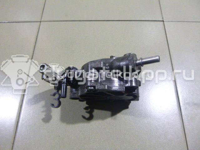 Фото Насос вакуумный  LR009674 для Land Rover Freelander / Range Rover / Discovery {forloop.counter}}