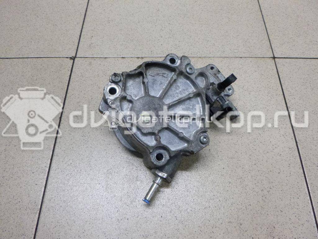Фото Насос вакуумный  LR009674 для Land Rover Freelander / Range Rover / Discovery {forloop.counter}}