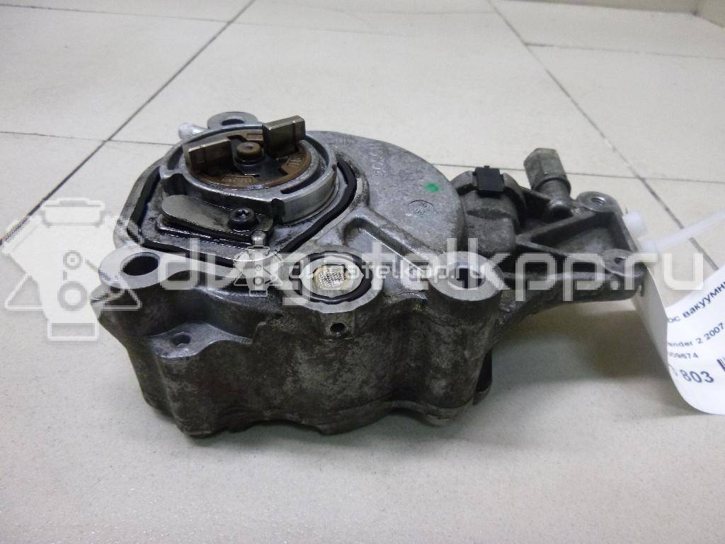 Фото Насос вакуумный  LR009674 для Land Rover Freelander / Range Rover / Discovery {forloop.counter}}