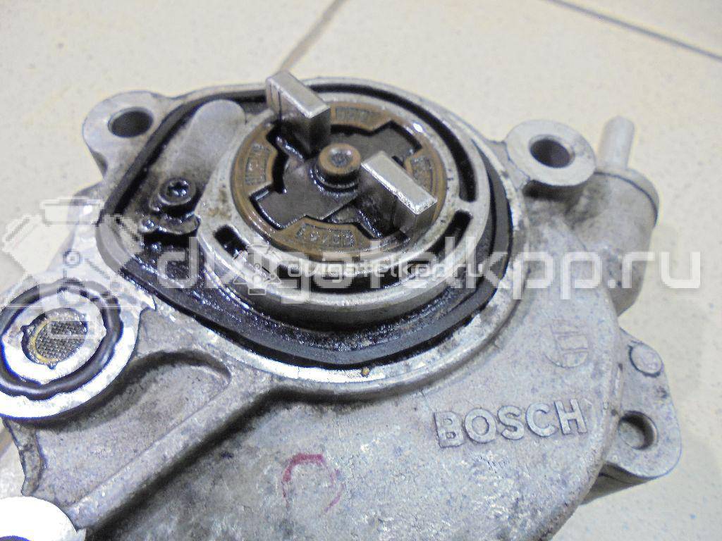 Фото Насос вакуумный  LR009674 для Land Rover Freelander / Range Rover / Discovery {forloop.counter}}