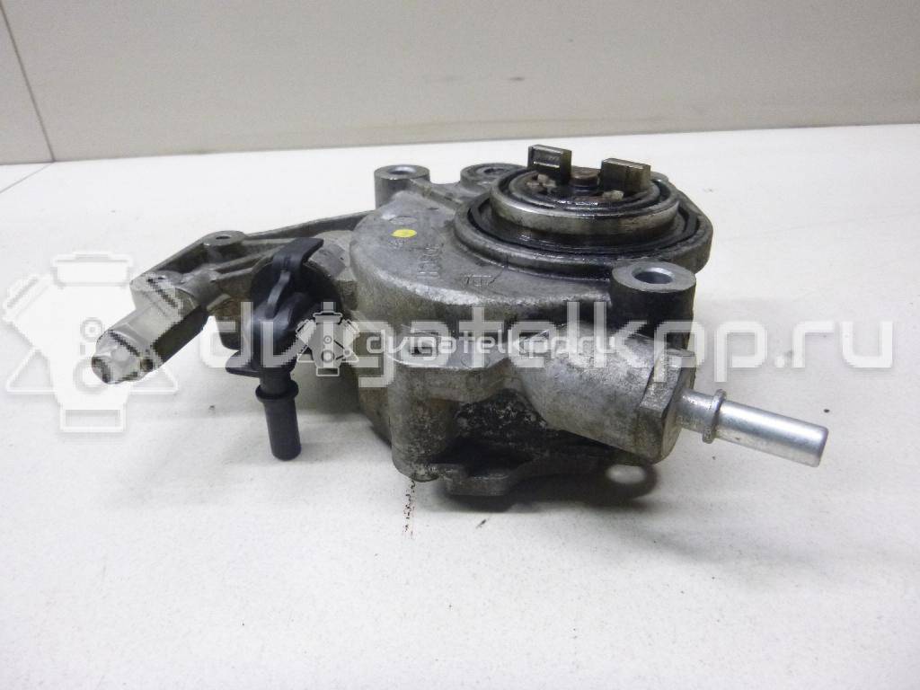 Фото Насос вакуумный  LR009674 для Land Rover Freelander / Range Rover / Discovery {forloop.counter}}