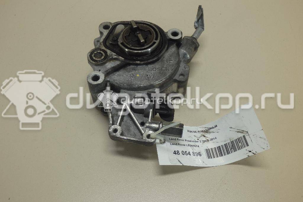 Фото Насос вакуумный  LR009674 для Land Rover Freelander / Range Rover / Discovery {forloop.counter}}