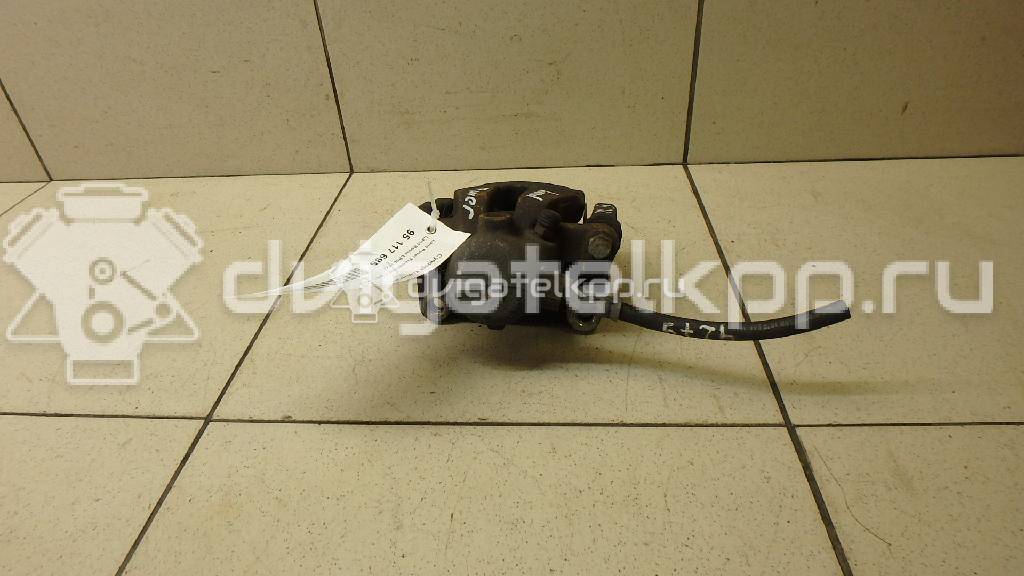 Фото Суппорт тормозной задний левый  LR001027 для Land Rover Freelander {forloop.counter}}