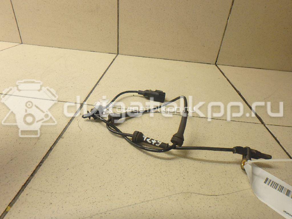 Фото Датчик ABS задний  LR001057 для Land Rover Freelander {forloop.counter}}