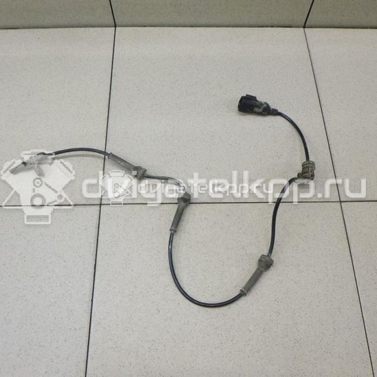 Фото Датчик ABS задний  LR001057 для Land Rover Freelander