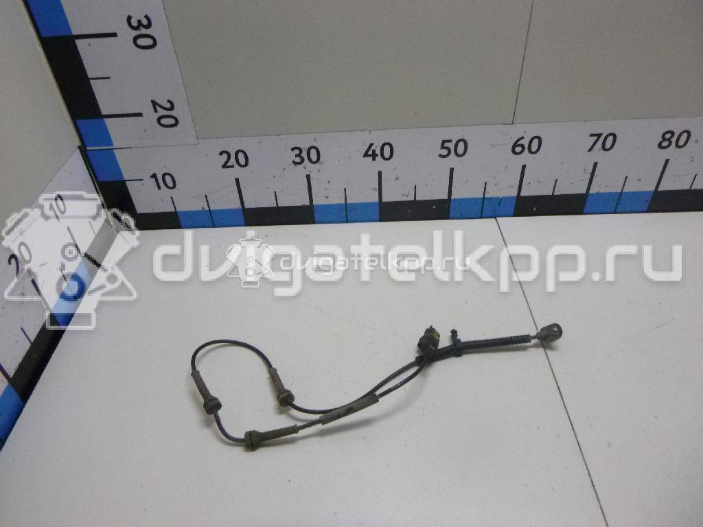 Фото Датчик ABS передний  LR001056 для Land Rover Freelander {forloop.counter}}