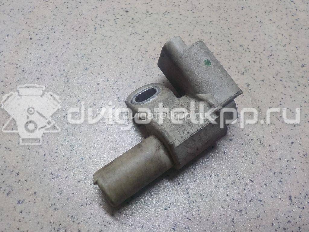 Фото Датчик положения распредвала  LR016847 для Land Rover Freelander / Range Rover / Discovery {forloop.counter}}