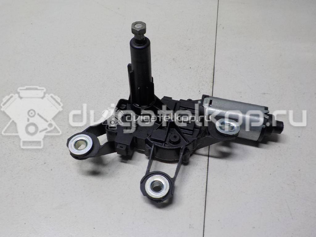 Фото Моторчик стеклоочистителя задний  LR002243 для Land Rover Freelander {forloop.counter}}
