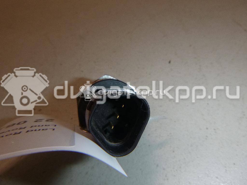 Фото Датчик давления топлива  LR024969 для Land Rover Freelander / Range Rover / Discovery {forloop.counter}}