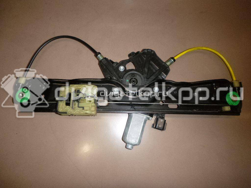 Фото Стеклоподъемник электр. задний правый  LR026717 для Land Rover Range Rover {forloop.counter}}