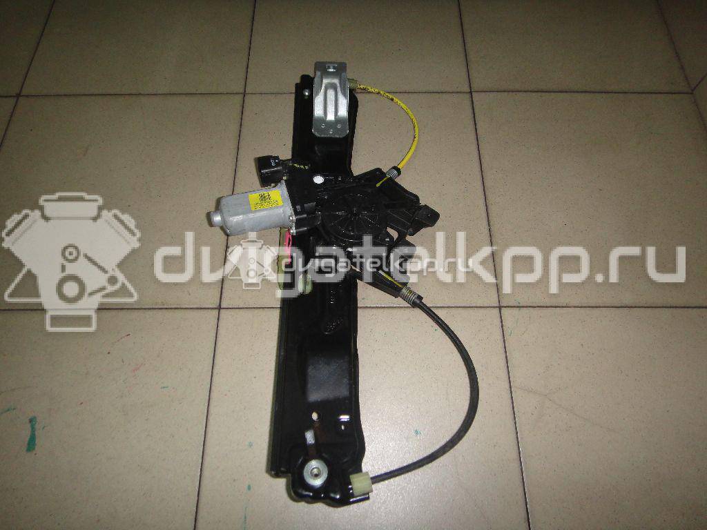 Фото Стеклоподъемник электр. задний правый  LR026717 для Land Rover Range Rover {forloop.counter}}