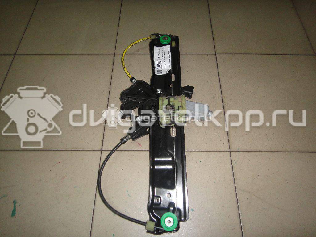 Фото Стеклоподъемник электр. задний правый  LR026717 для Land Rover Range Rover {forloop.counter}}
