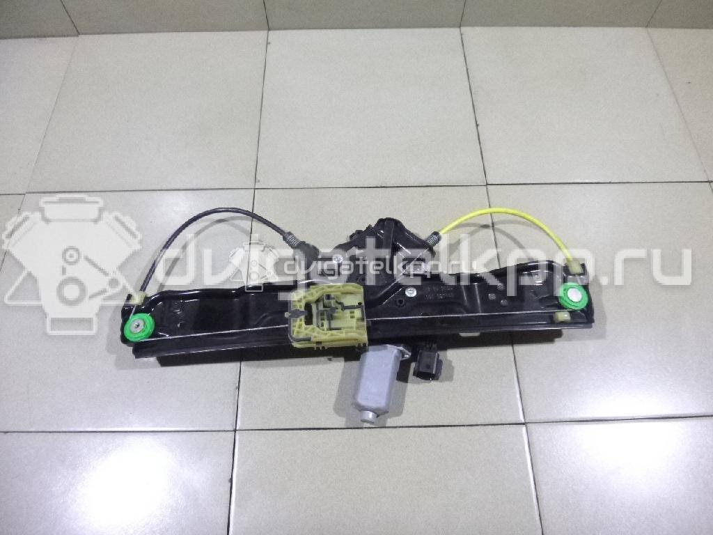 Фото Стеклоподъемник электр. задний правый  LR026717 для Land Rover Range Rover {forloop.counter}}