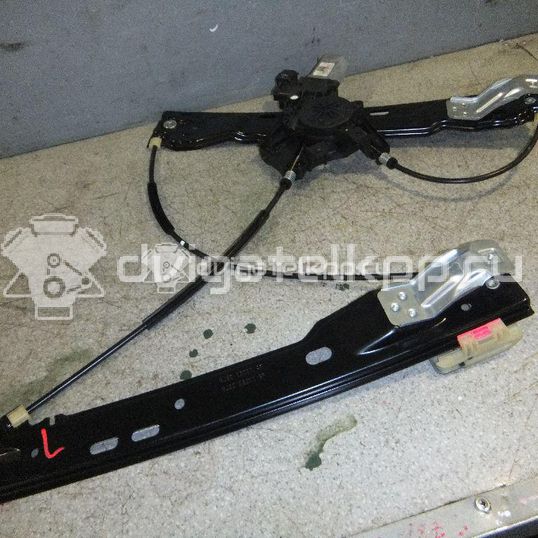 Фото Стеклоподъемник электр. передний левый  LR026709 для Land Rover Range Rover