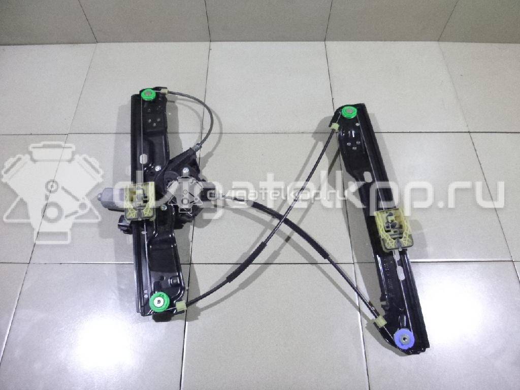 Фото Стеклоподъемник электр. передний правый  LR026708 для Land Rover Range Rover {forloop.counter}}