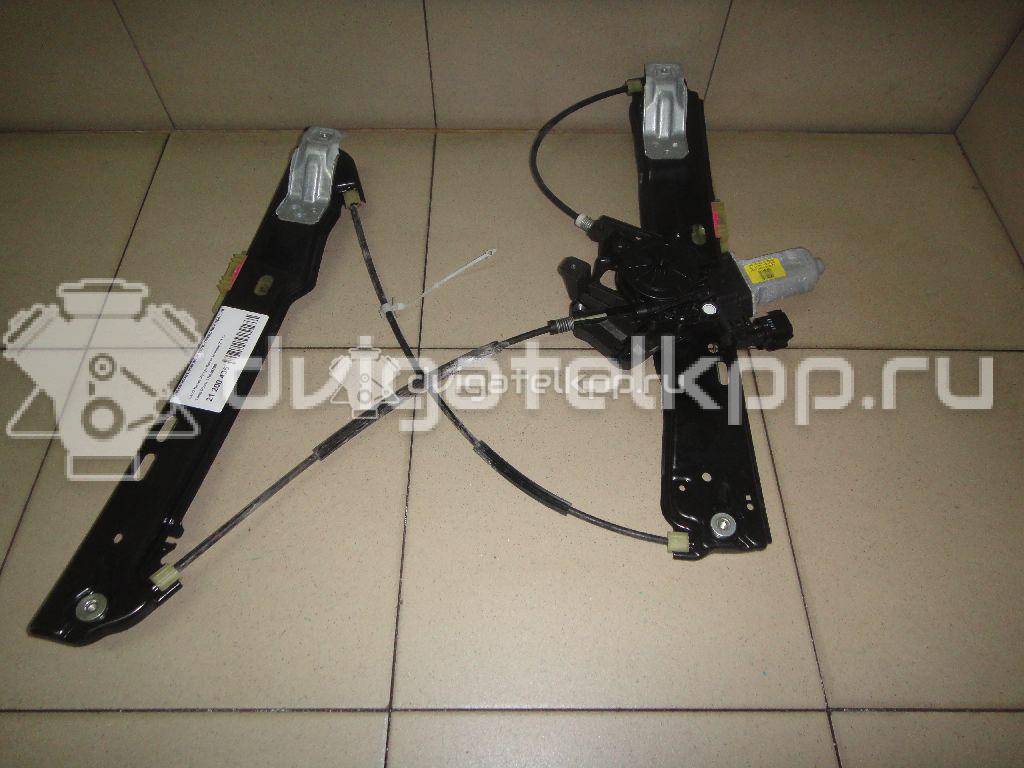 Фото Стеклоподъемник электр. передний правый  LR026708 для Land Rover Range Rover {forloop.counter}}
