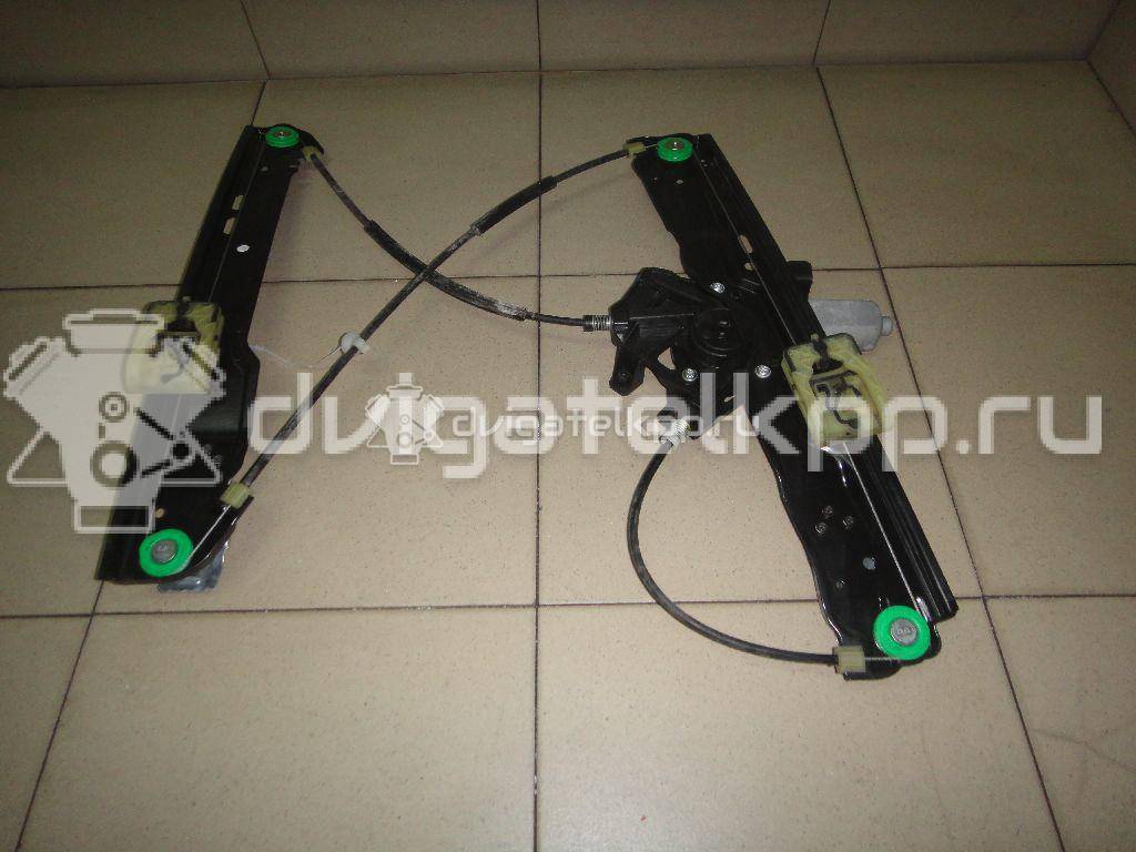 Фото Стеклоподъемник электр. передний правый  LR026708 для Land Rover Range Rover {forloop.counter}}