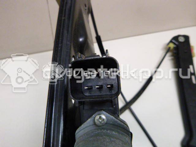Фото Стеклоподъемник электр. передний правый  LR026708 для Land Rover Range Rover {forloop.counter}}