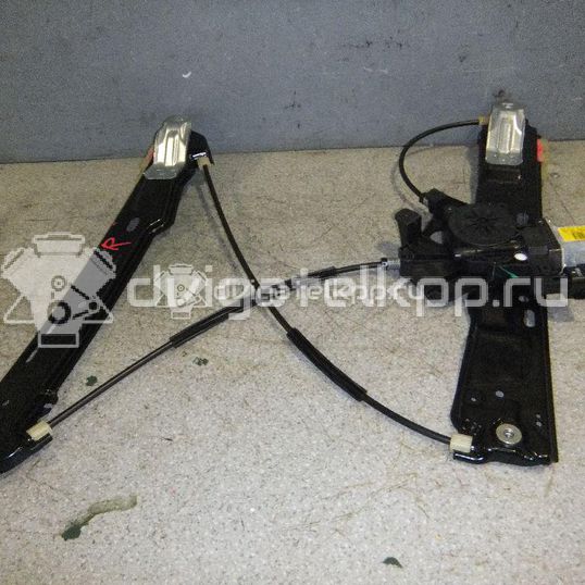 Фото Стеклоподъемник электр. передний правый  LR026708 для Land Rover Range Rover
