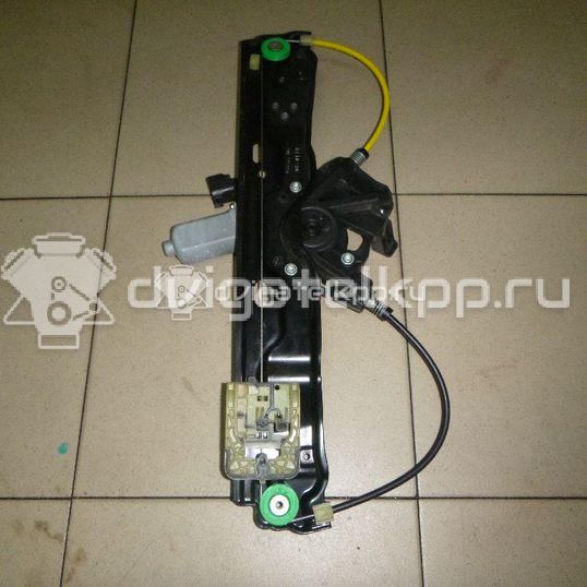 Фото Стеклоподъемник электр. задний левый  LR026718 для Land Rover Range Rover