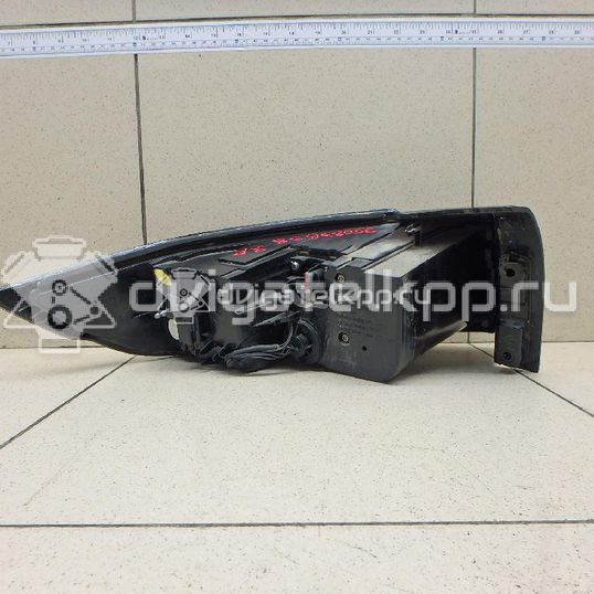 Фото Фонарь задний правый  LR072648 для Land Rover Range Rover