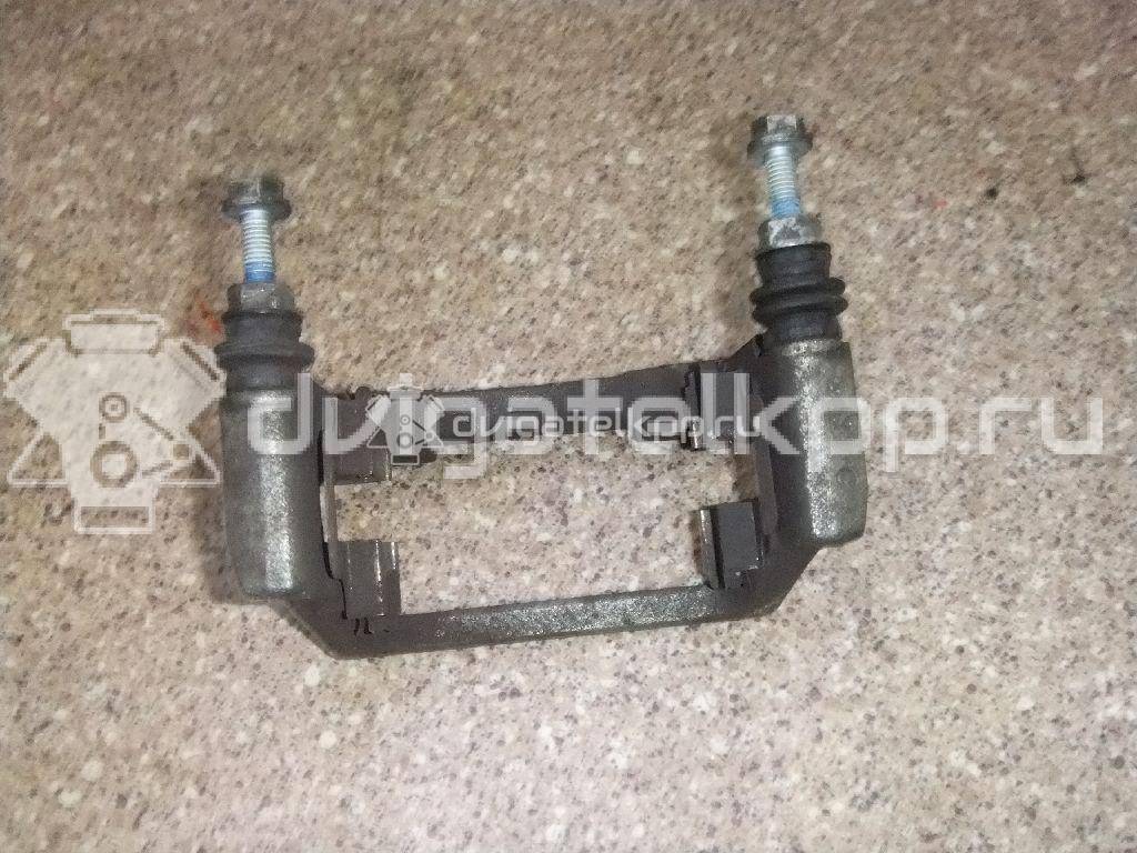 Фото Скоба суппорта заднего  LR027130 для Land Rover Freelander / Range Rover {forloop.counter}}