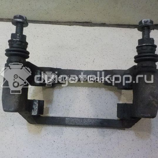 Фото Скоба суппорта заднего  LR027130 для Land Rover Freelander / Range Rover