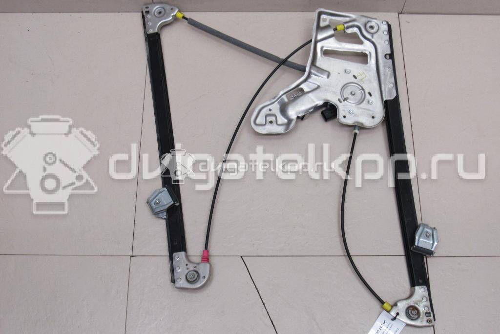Фото Стеклоподъемник электр. передний левый  LR011319 для Land Rover Range Rover {forloop.counter}}