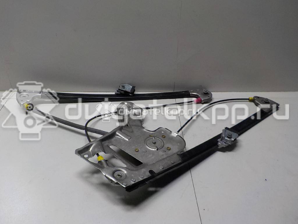 Фото Стеклоподъемник электр. передний правый  CUH000182 для Land Rover Range Rover {forloop.counter}}